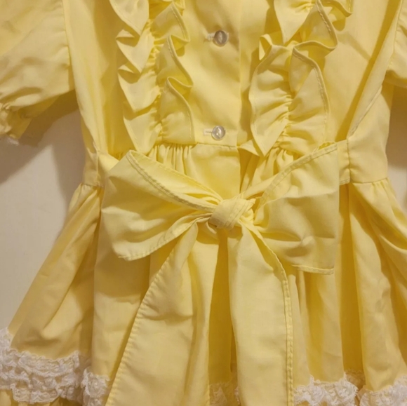 Vintage Mini World Yellow Tiered Lace Ruffle Party Dress 4T Pristine Condition! - Picture 5 of 7